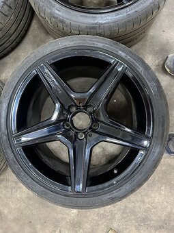 Kola Mercedes C63 AMG w204 - 2