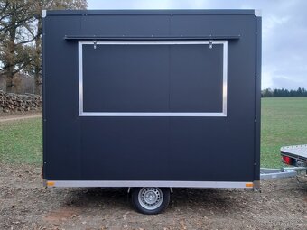 Gastro stánek včetně el rozvodů + dřezu baterie - 2