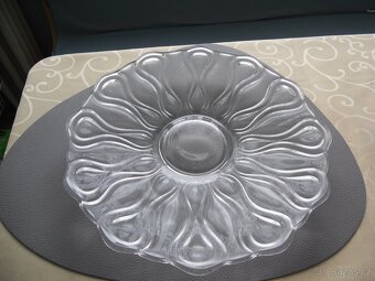 Skleněné tácy - 2