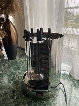 Vertikální gril na šašlik, špízy, kebab, gyros, kuře atd - 2