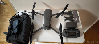 Prodám dron DJI MAVIC 2 ZOOM + další příslušenství - 2