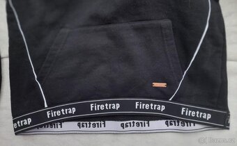 CERNA MIKINA - vel. 13 let - 2