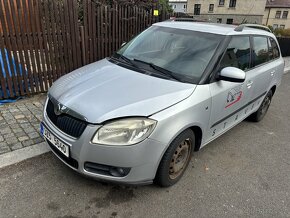 skoda Fabia 2 / Roomster dily . - 2