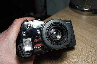 Olympus AZ-300 Superzoom (IZM 300) - 2