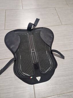 Gelová podložka na posedlí - 2