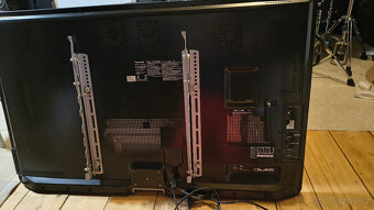 Panasonic TX-P50GT30E - 2