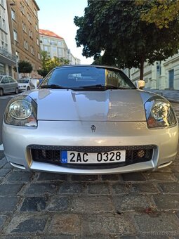 TOYOTA MR2 SPYDER - 2