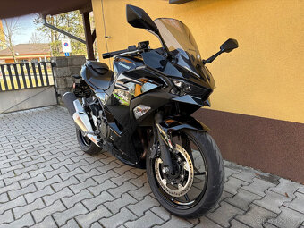 Kawasaki Ninja 500 - 2