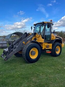 Čelní kolový nakladač Volvo L45H 9 808 mth 10 500 kg - 2