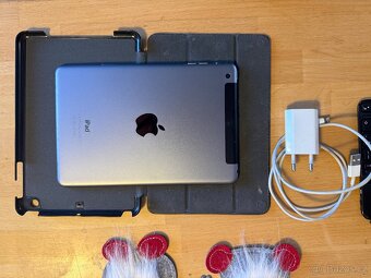 Tablet IPad Mini 2 + klavesnice - 2
