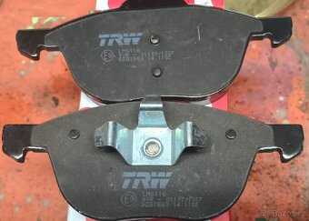 Brzdové destičky  TWR GDB1583 - 2