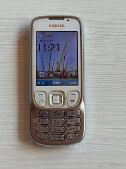 NOKIA 6303i White on Silver - 2