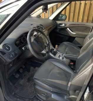 1.8tdci 92 kw tažné 7 míst - 2