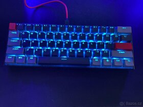Herní RGB klávesnice Yenkee Atom - 2