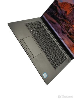 Dell Latitude 7400 ( 12 měsíců záruka ) - 2