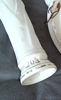 Porcelánová svatá soška - 2