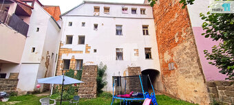 Dům s 5 byty v centru obce, Česká Lípa, 322m2 - 2