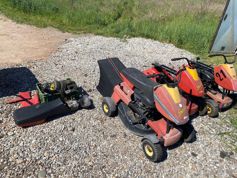 traktor, sekačka Wolf Scooter garten -mnoho dílů,2x motor - 2