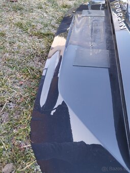 zadní páté dveře VW Touran 5TA 5TA827025B 5TA827025E
- 2