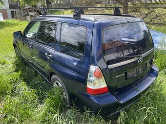 Subaru Forester SG - 2