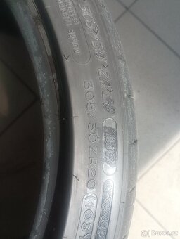 305/30r20 - 2