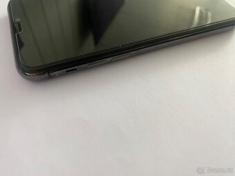 Apple iPhone 11 Pro 64GB - 2