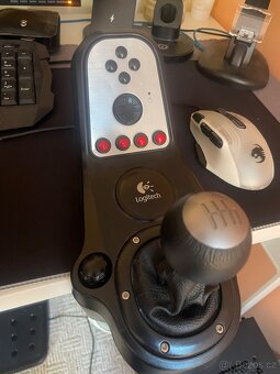 Prodám volant logitech g27 - 2