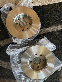 Nové brzdové kotouče – 240 mm / 48 mm / 19 mm – 4x98 - 2