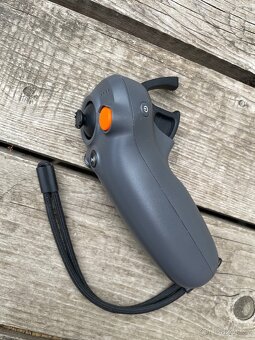 DJI RC Motion 3 - 2