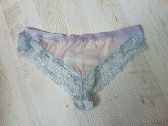 Krajková podprsenka a kalhotky Ilaria - 2