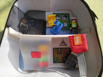 Lego - policejní stanice v přenosné tašce - 2