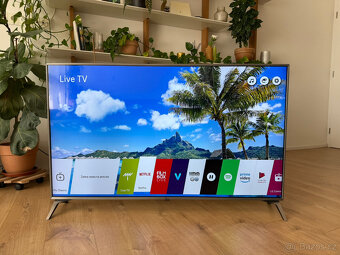 LG 55UJ6517-ZA (55" 4K - ULTRA HD) + LG Magic Motion - 2