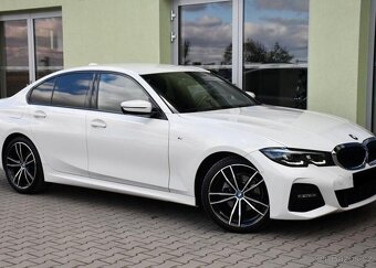BMW Řada 3 320d xD M-SPORT ČR - 2