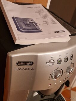 Kavovar DeLonghi Magnifica - 2