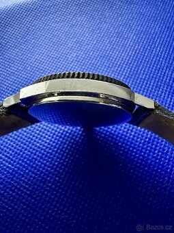 Staré hodinky PRIM   Rok.1982 - 2