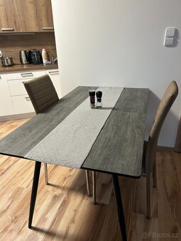 Prodej jídelního setu v hodnotě 2000 Kč - 2