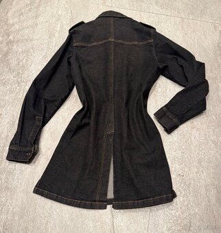 Dlouhý džínový kabátek s rozparky - Casual Woman - 2