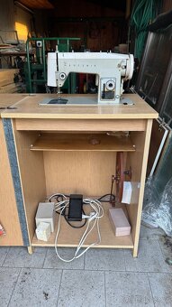 šicí stroj - 2
