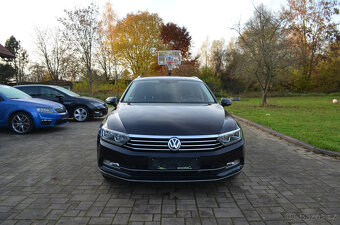 PRODÁM VW PASSAT 2.0TDI COMBI 150PS 2019 LED NAVI - 2