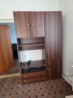 Stará obývací stěna - 2