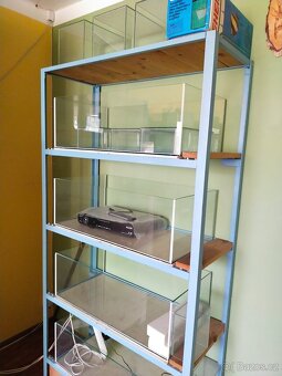 akvarijní stojan - 2