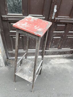 Podstavec na květiny - 2