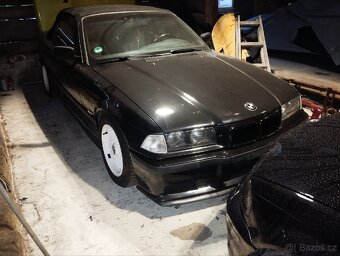 BMW E36 1.8 cabrio - 2