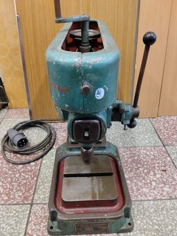 Stolní stojanová vrtačka - 2