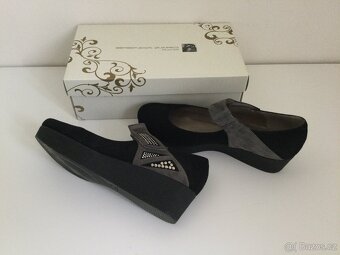 Damske kozene boty vel.40 - 2