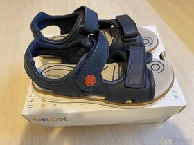 Chlapecké sandály Geox vel. 34 - 2