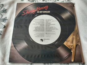 LP Shirley Bassey - 21 Hit Singles - 2