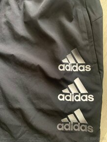 Nové Adidas Pánské/chlapecké šortky LOGO SHORT S 7" Černá - 2