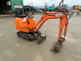 Pásový minibagr JCB 8008 - 2