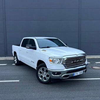 DODGE RAM 1500 BIGHORN 5,7 V8 HEMI 295kw - 2